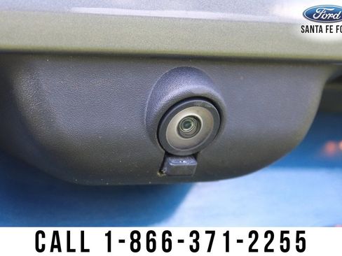 Used 2022 Ford Explorer XLT w/ Equipment Group 202A image 12