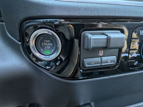 New 2026 Chevrolet Silverado 1500 High Country w/ High Country Premium Package image 24