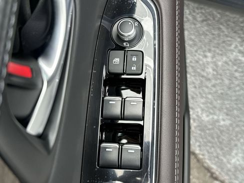 New 2025 MAZDA CX-5 Signature image 13