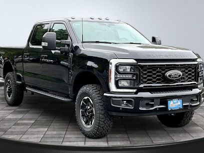 New 2026 Ford F250 Lariat w/ Tremor Off-Road Package