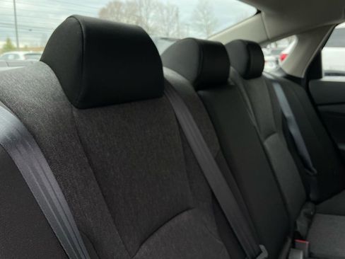 Certified 2025 Honda Accord SE image 36