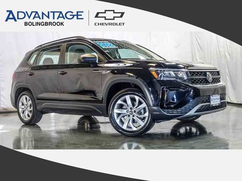 Used 2023 Volkswagen Taos S AWD/4WD image 1