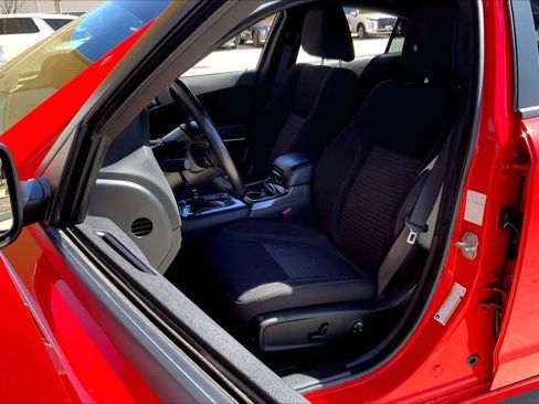 Used 2023 Dodge Charger SXT image 8