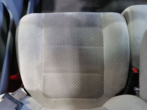 Used 2001 Ford F250 XLT image 76