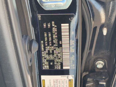 Certified 2024 Toyota 4Runner SR5 Premium image 30