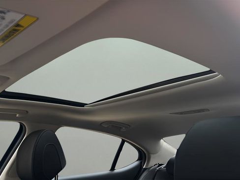 New 2026 Genesis G70 2.5T Prestige image 15