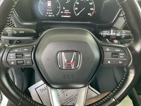 Used 2025 Honda CR-V Sport image 29