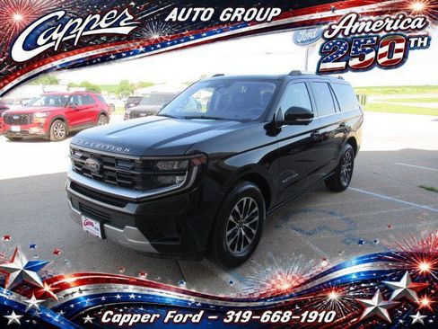 Used 2025 Ford Expedition Platinum AWD/4WD image 1