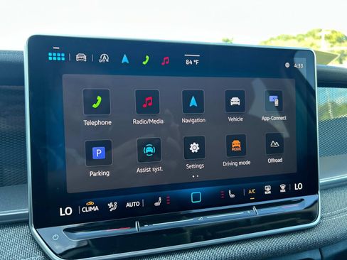 New 2025 Volkswagen Tiguan S image 11