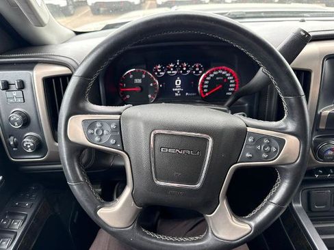 Used 2015 GMC Sierra 2500 Denali w/ Duramax Plus Package AWD/4WD image 9