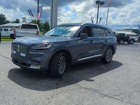 Used 2021 Lincoln Aviator Reserve w/ Elements Package Plus AWD/4WD image 5