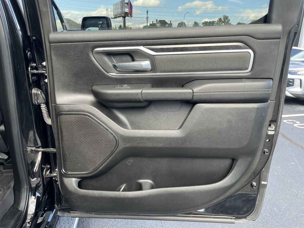 Used 2022 RAM 1500 Big Horn AWD/4WD image 23