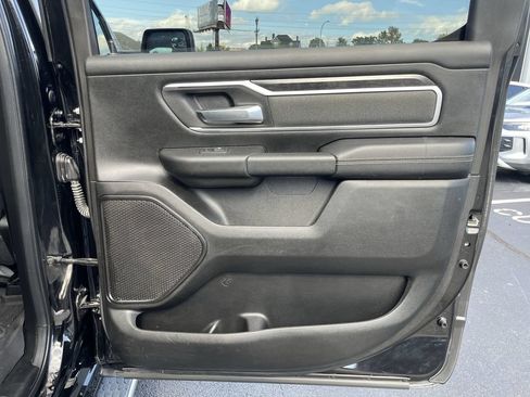 Used 2022 RAM 1500 Big Horn AWD/4WD image 23
