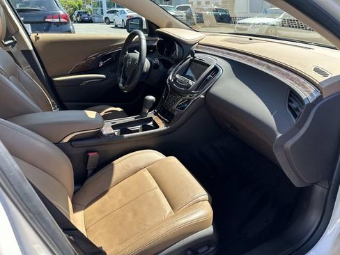 Used 2014 Buick LaCrosse Leather w/ Driver Confidence Package FWD image 9