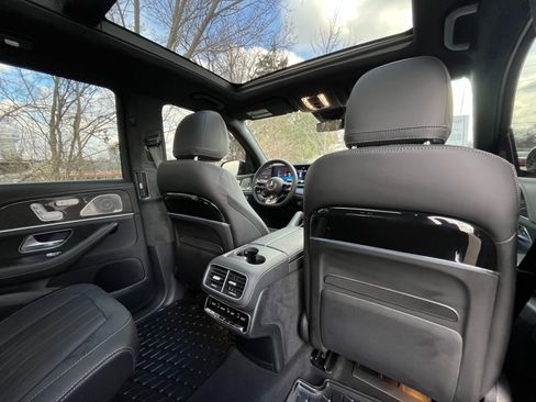 Used 2026 Mercedes-Benz GLS 63 AMG AMG w/ 23 INCH WHEELS, CARBON image 43