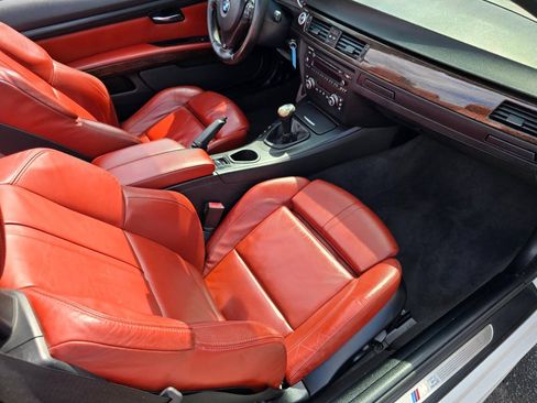 Used 2008 BMW M3 Convertible RWD image 30