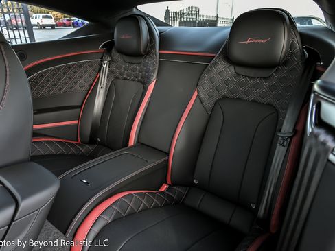 Used 2024 Bentley Continental GT Speed image 28