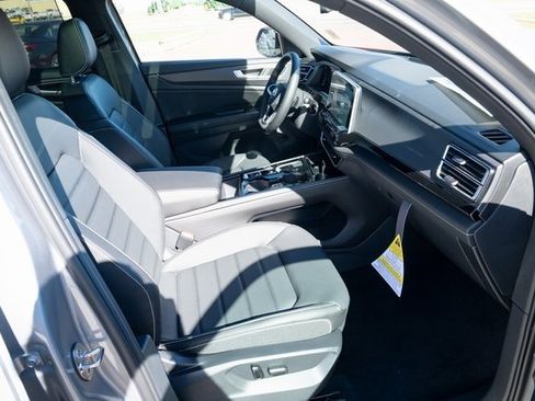 New 2026 Volkswagen Atlas Cross Sport SEL R-Line AWD/4WD image 39