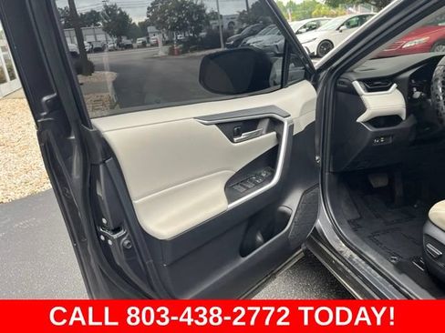 Used 2024 Toyota RAV4 XLE FWD image 5