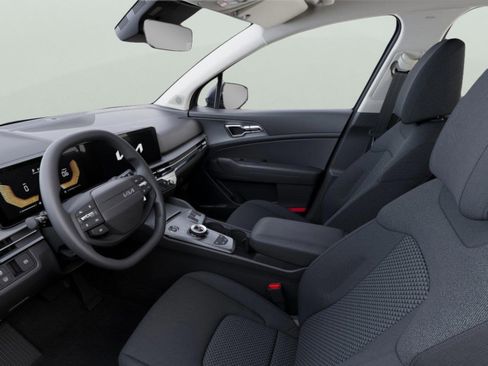 Used 2026 Kia Sportage LX image 17