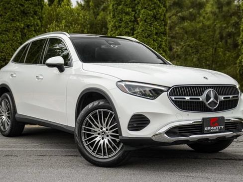 Used 2023 Mercedes-Benz GLC 300 image 5