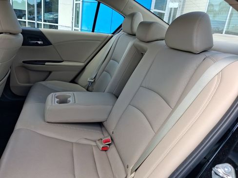 Used 2015 Honda Accord EX-L image 21