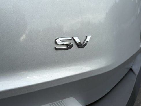 Used 2023 Nissan Rogue SV w/ SV Premium B Package FWD image 7