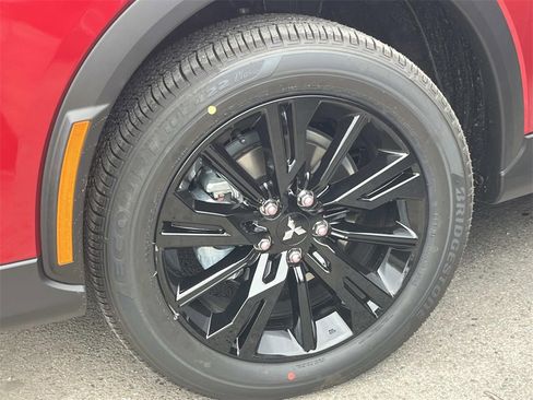 New 2026 Mitsubishi Eclipse Cross LE image 6
