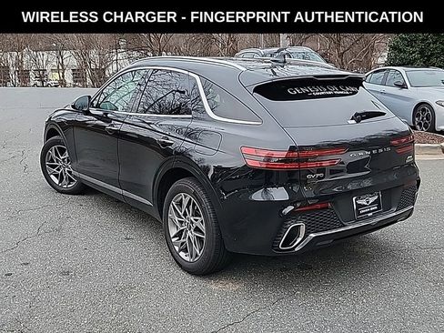 Used 2025 Genesis GV70 2.5T image 3