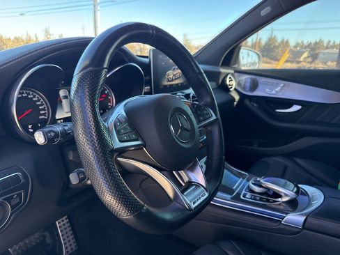 Used 2019 Mercedes-Benz GLC 63 AMG 4MATIC image 19