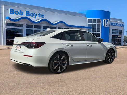 Used 2025 Honda Civic Sport image 5