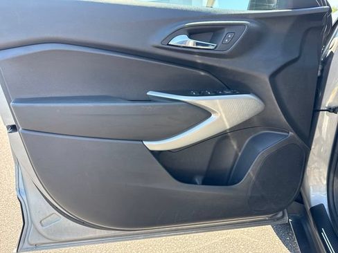 Used 2024 Chevrolet Trax LS FWD image 11
