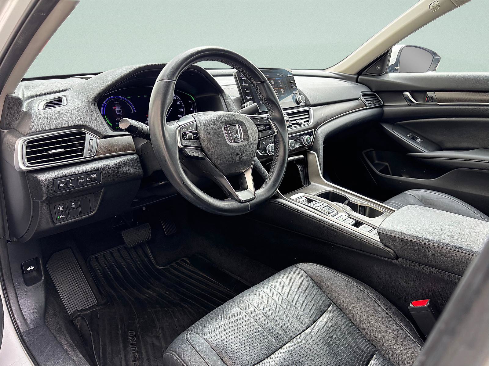 Certified 2019 Honda Accord Touring image 14