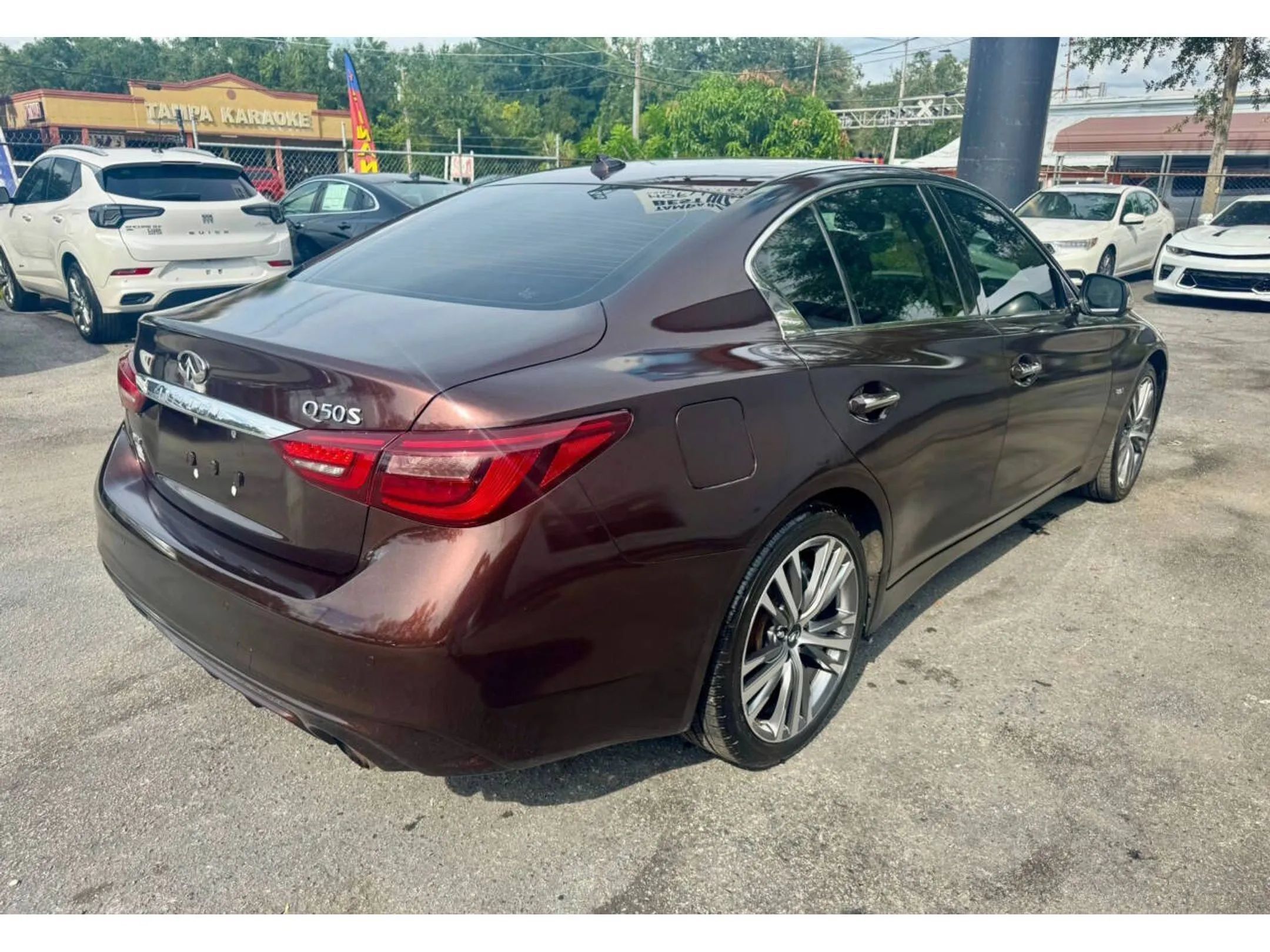 Used 2018 INFINITI Q50 Luxe AWD/4WD image 12