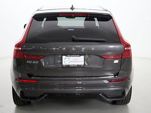 Certified 2023 Volvo XC60 T8 Ultimate w/ Climate Package AWD/4WD image 8