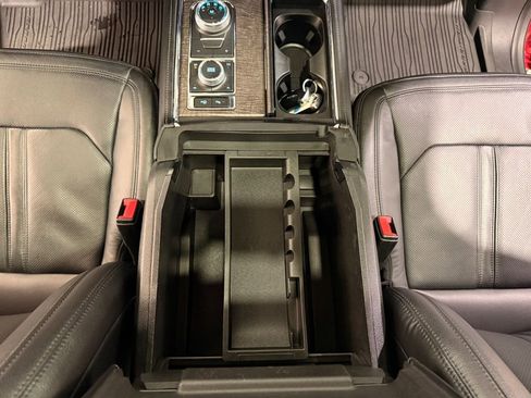 Used 2020 Ford Expedition Max Limited w/ Equipment Group 302A image 26