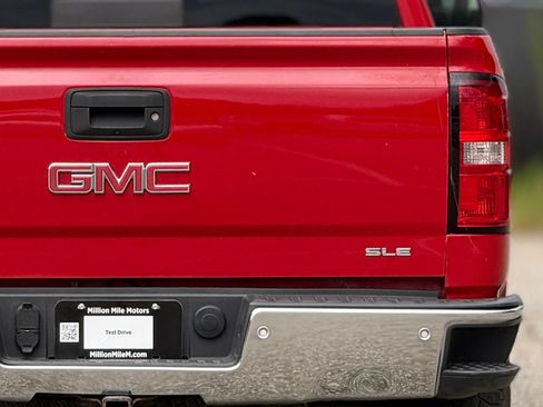 Used 2015 GMC Sierra 1500 SLE w/ SLE Value Package AWD/4WD image 14