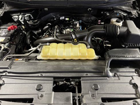 Used 2019 Ford F150 Lariat w/ Equipment Group 502A Luxury image 26