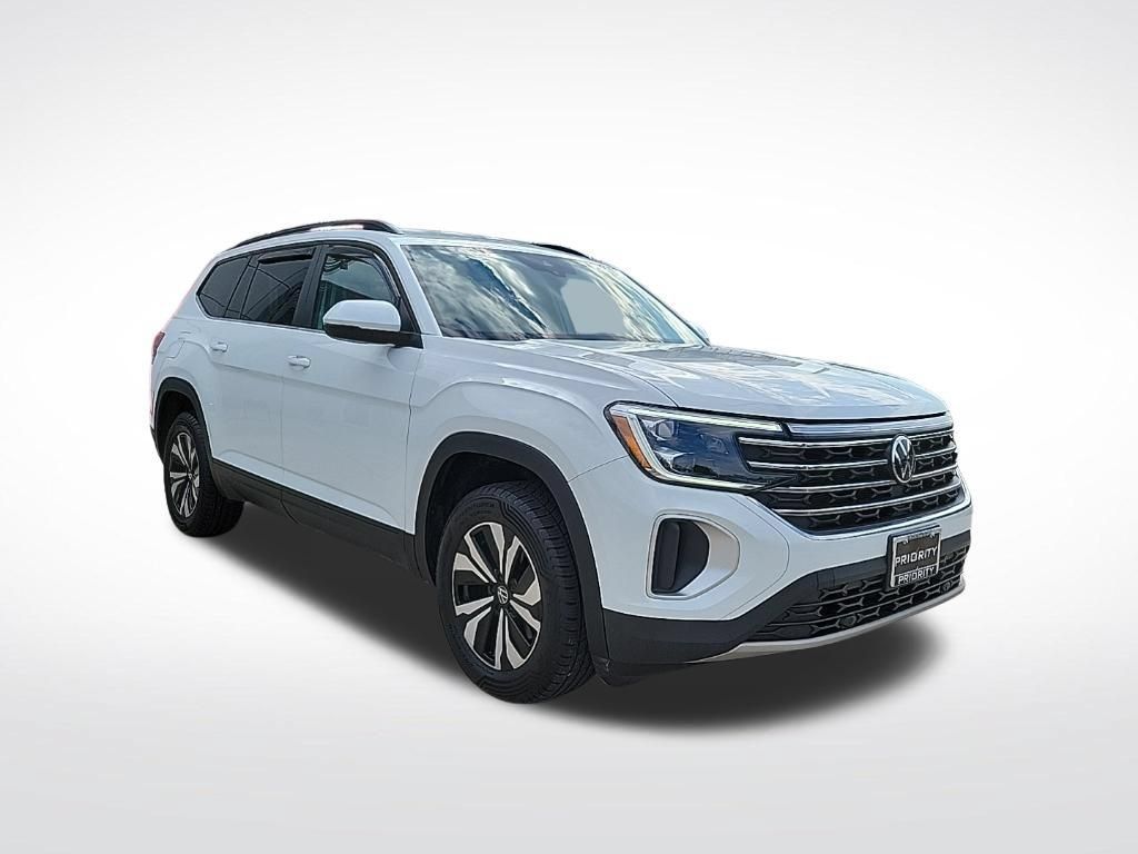 Used 2024 Volkswagen Atlas SE FWD image 7