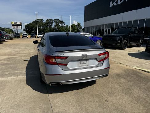 Used 2021 Honda Accord Sport image 21
