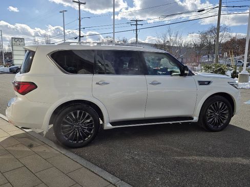 Certified 2023 INFINITI QX80 Premium Select w/ All-Season Package image 14