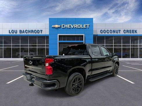 Used 2024 Chevrolet Silverado 1500 Custom w/ LPO, Dark Essentials Package image 8