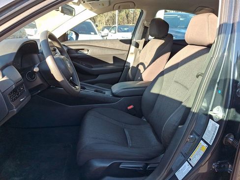 Used 2023 Honda Accord LX image 9