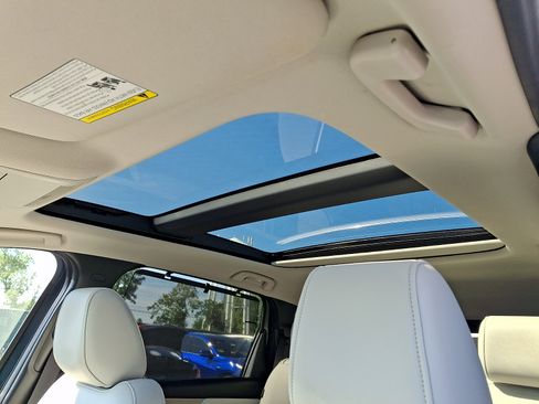 Certified 2024 MAZDA CX-90 Plug-In Hybrid w/ Premium Plus AWD/4WD image 18