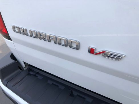 Used 2020 Chevrolet Colorado Z71 image 17