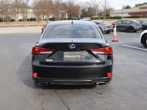 Used 2020 Lexus IS 350 F Sport image 10
