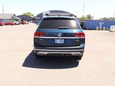 Used 2018 Volkswagen Atlas SEL Premium AWD/4WD image 6
