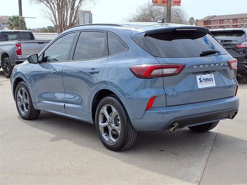 Used 2024 Ford Escape ST-Line w/ Tech Pack #1 image 5