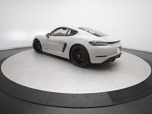 Certified 2025 Porsche 718 Cayman GTS RWD image 32