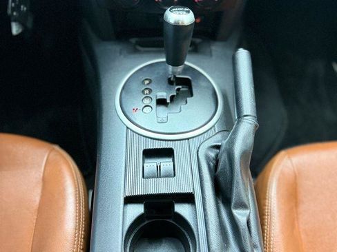 Used 2008 MAZDA MX-5 Miata Grand Touring w/ Premium Pkg RWD image 19